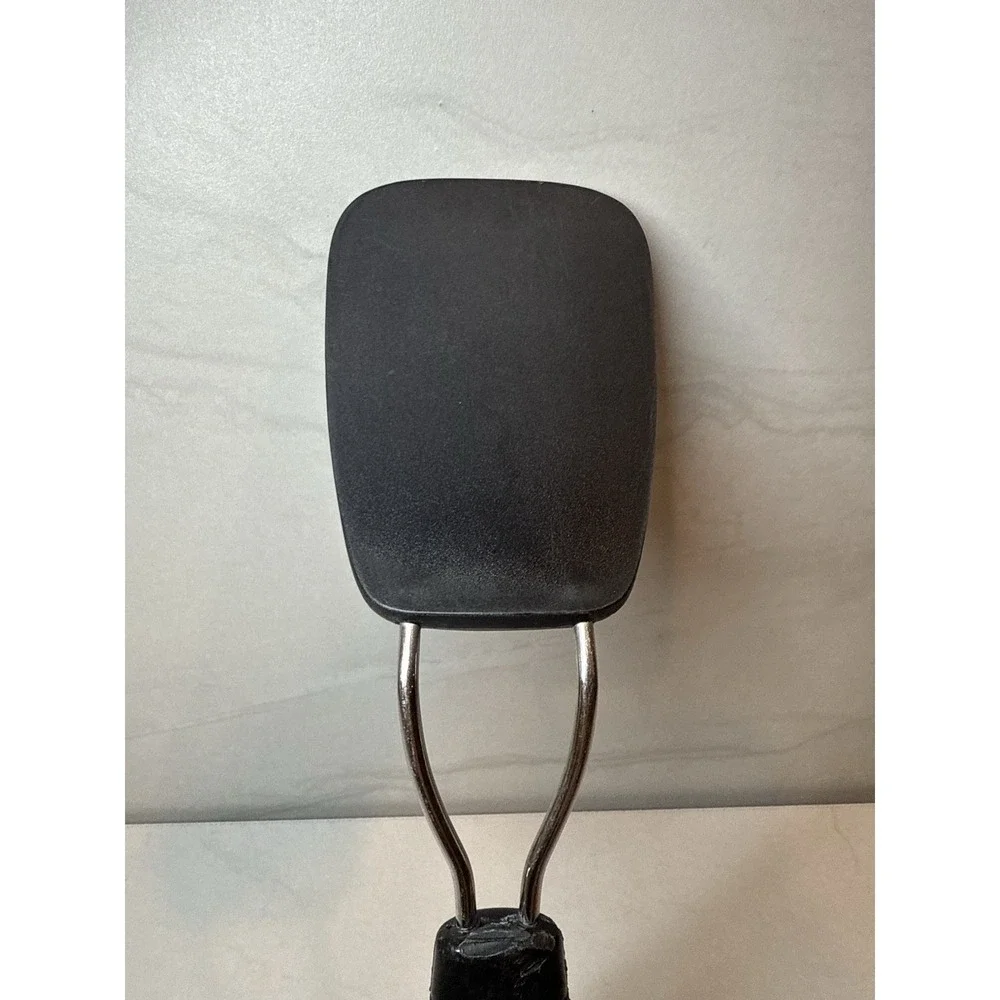 OXO Good Grips Large Silicone Turner Spatula Pancake Flipper Black Nylon Handle